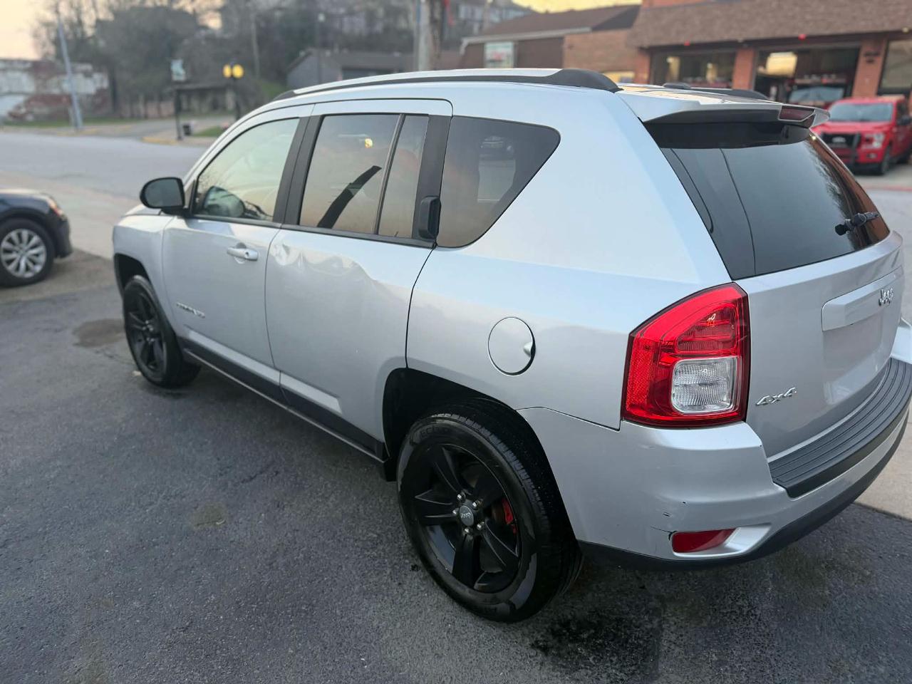 Jeep Compass Latitude 4WD 2013