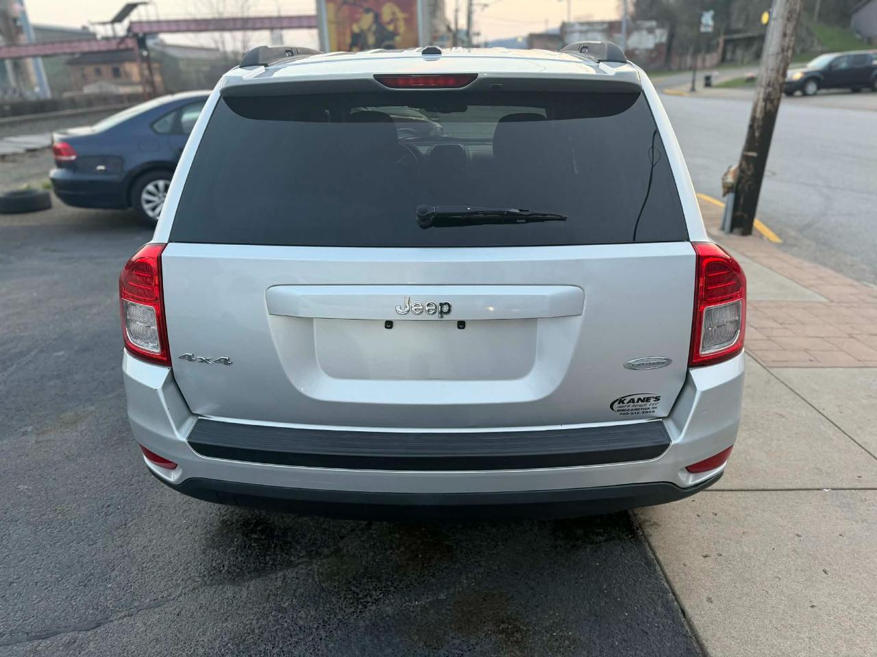 Jeep Compass Latitude 4WD 2013