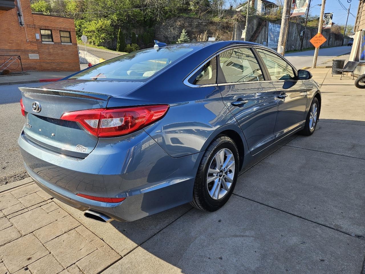 Hyundai Sonata SE 2016