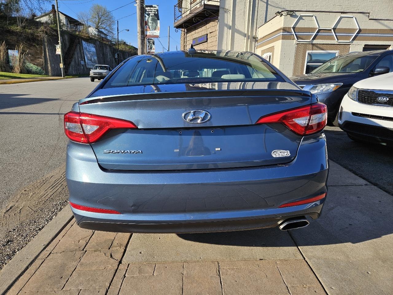 Hyundai Sonata SE 2016