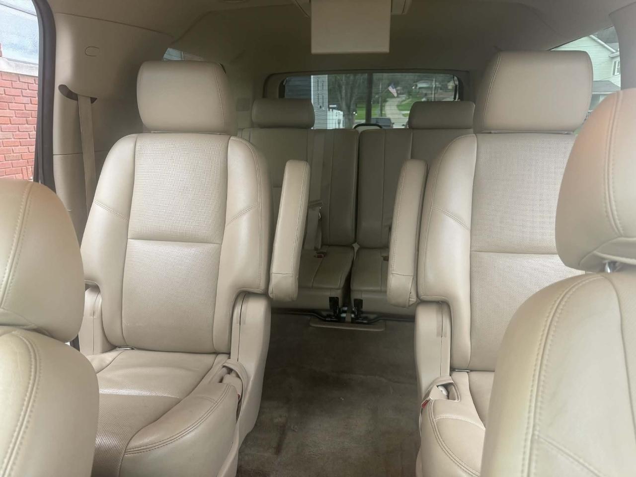 Chevrolet Suburban LTZ 1500 4WD 2013