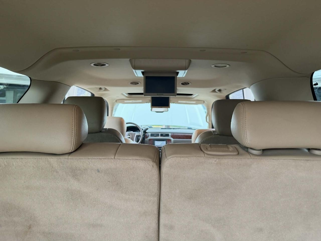 Chevrolet Suburban LTZ 1500 4WD 2013