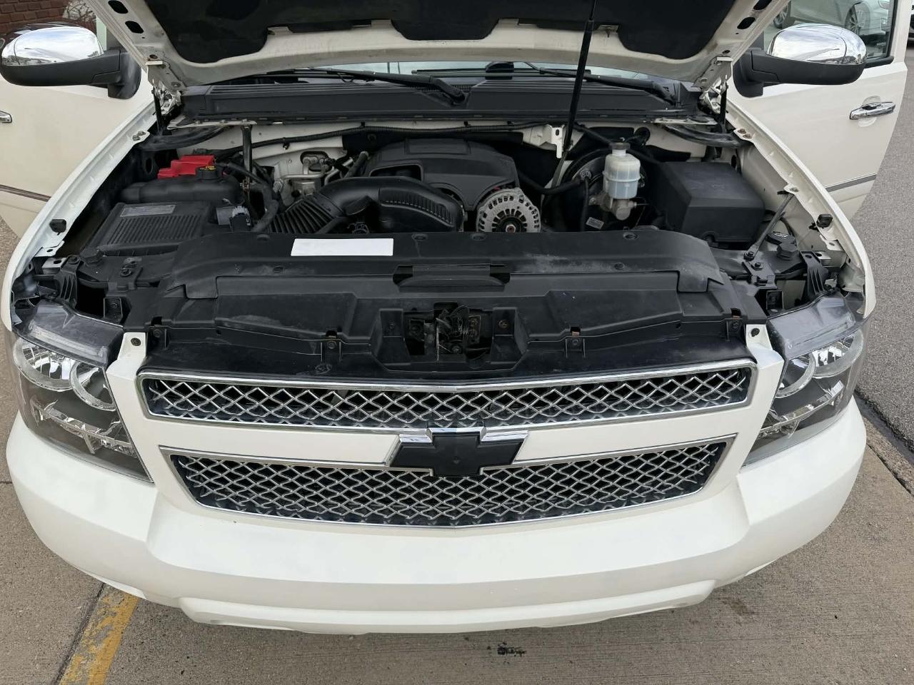 Chevrolet Suburban LTZ 1500 4WD 2013