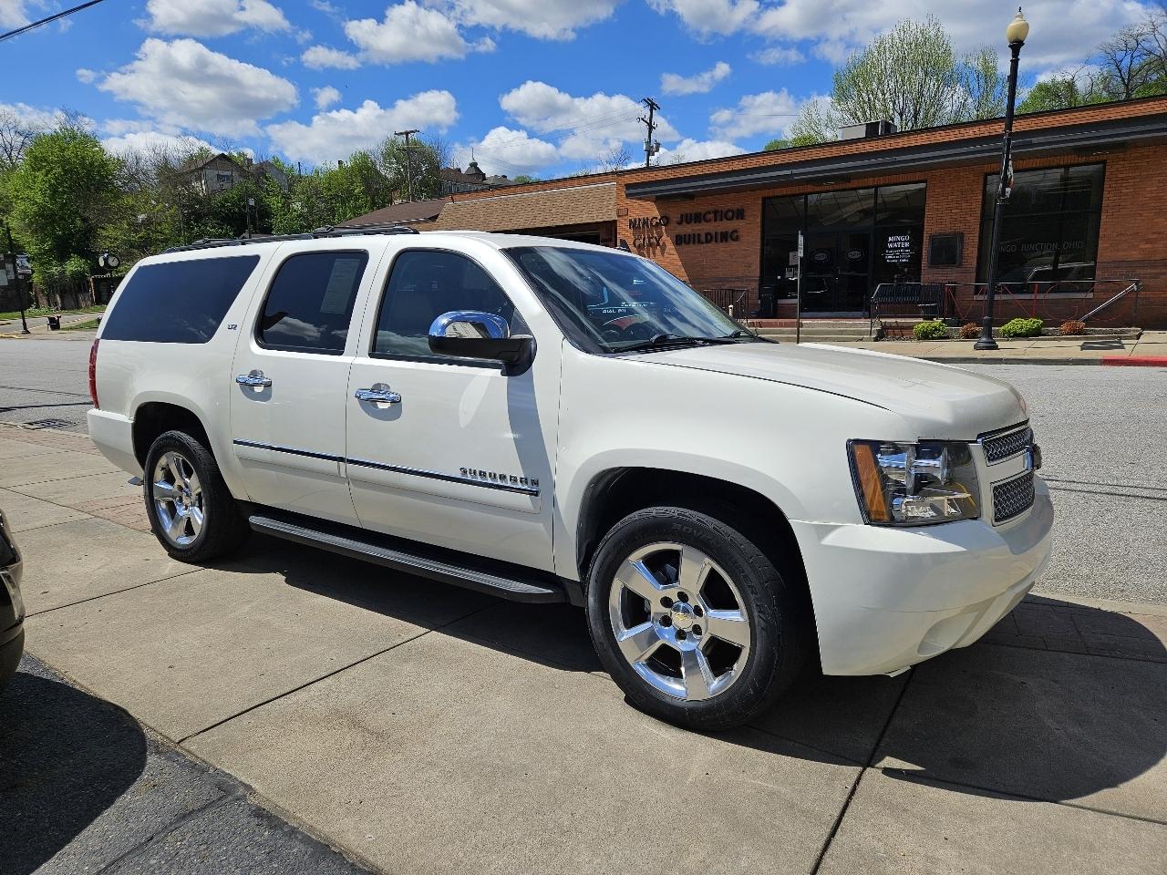 Chevrolet Suburban LTZ 1500 4WD 2013