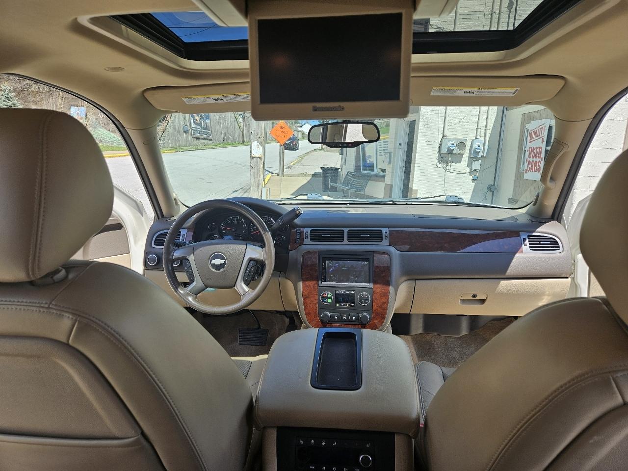 Chevrolet Suburban LTZ 1500 4WD 2013