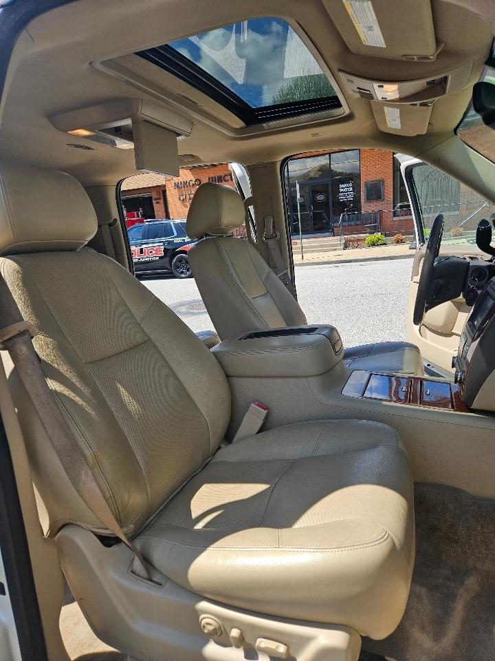 Chevrolet Suburban LTZ 1500 4WD 2013