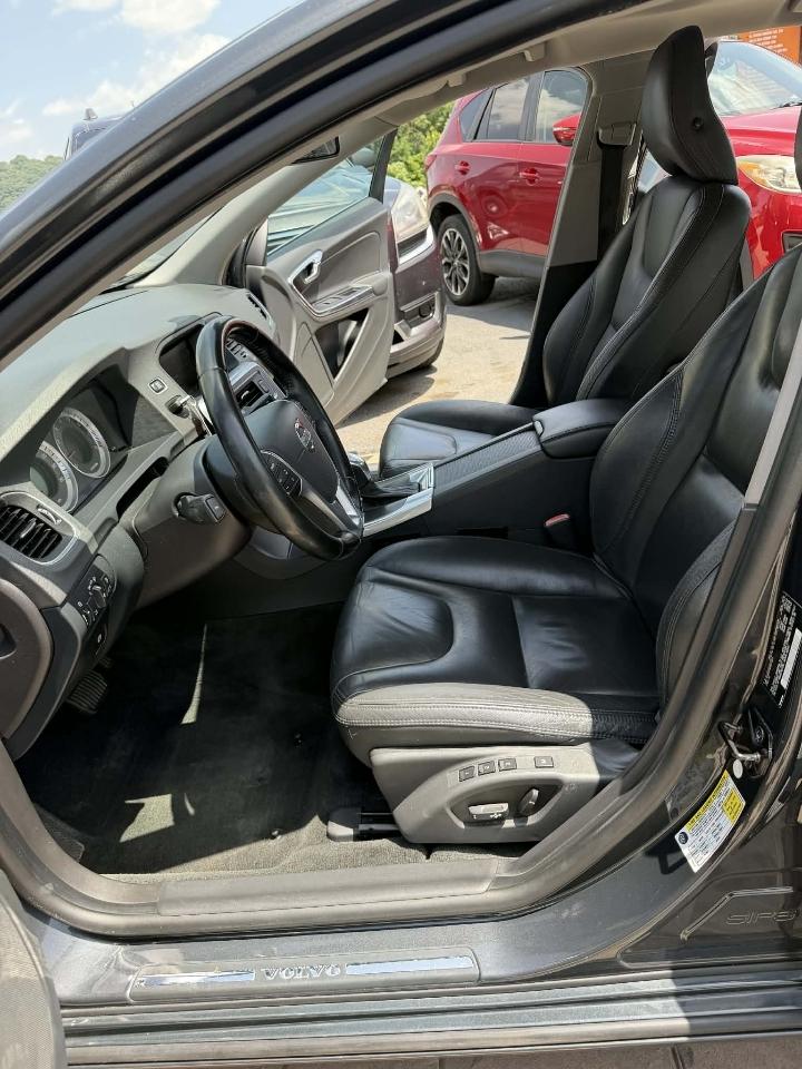 Volvo S40 T5 AWD 2013