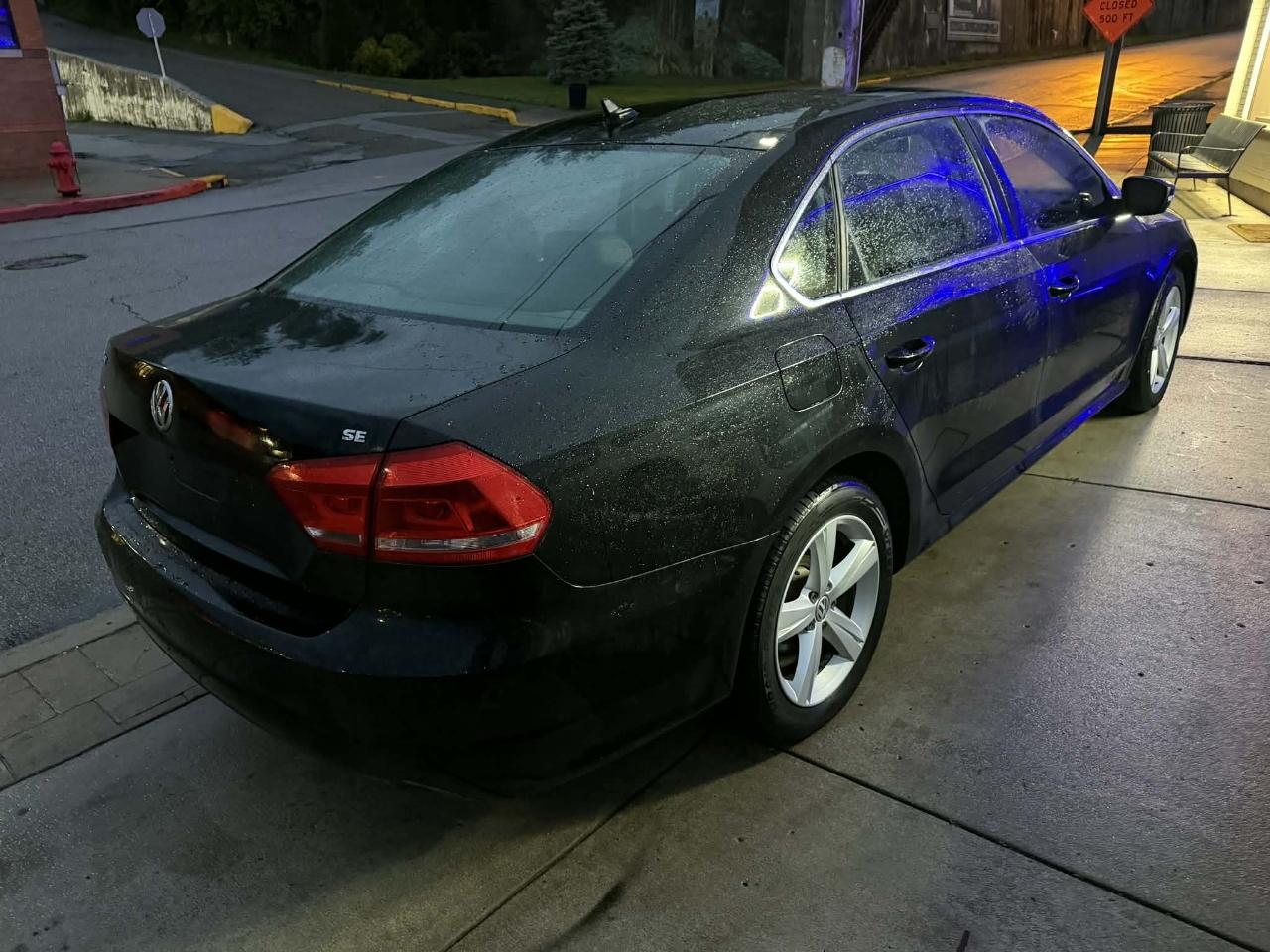 Volkswagen Passat 2.5L SE AT 2013