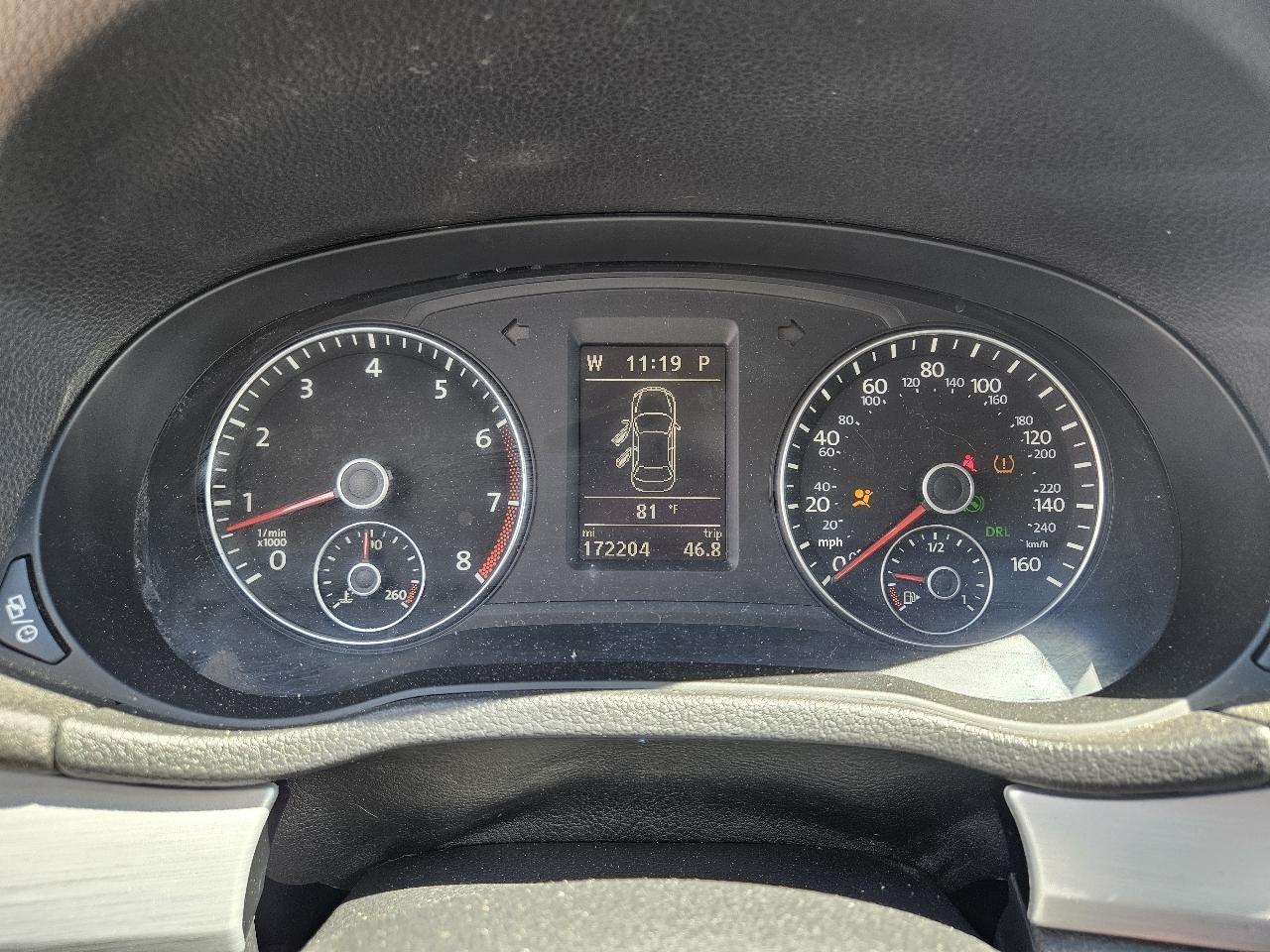 Volkswagen Passat 2.5L SE AT 2013