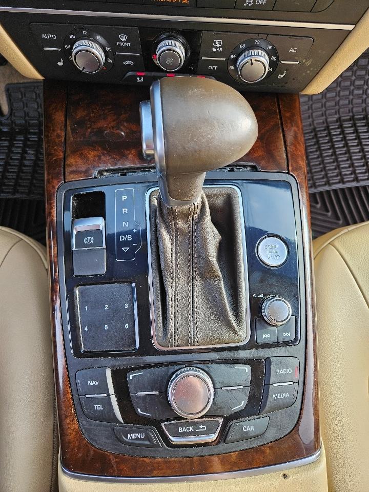 Audi A6 2.0T Premium Plus quattro 2013