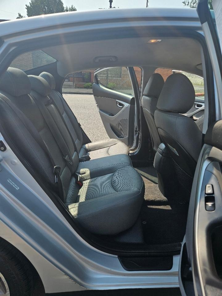 Hyundai Elantra Limited 2014