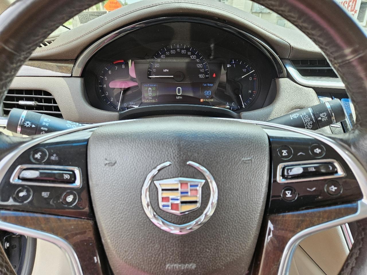 Cadillac XTS Luxury FWD 2014