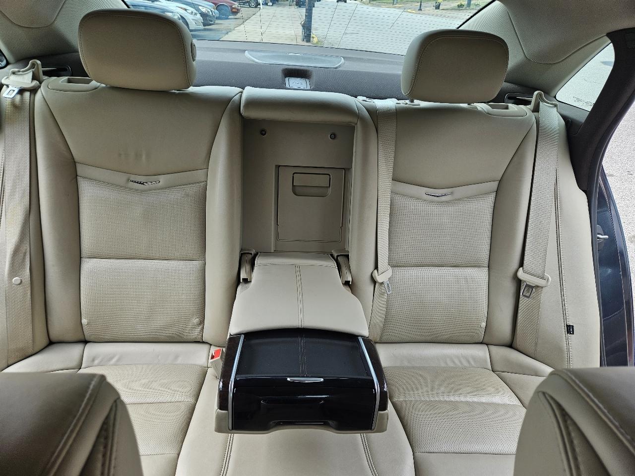 Cadillac XTS Luxury FWD 2014