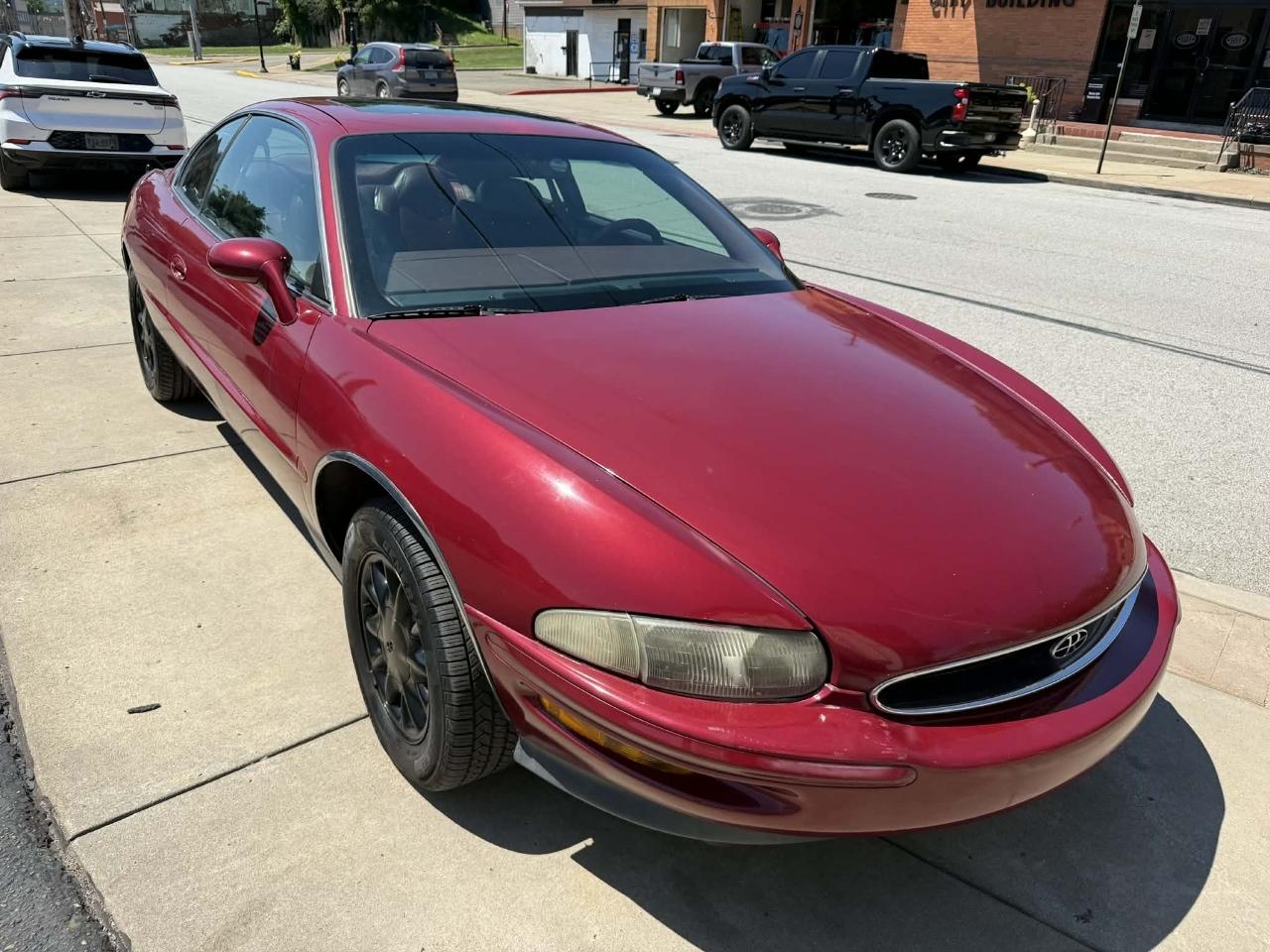 Buick Riviera Coupe 1995