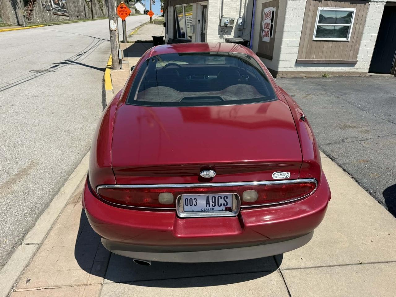 Buick Riviera Coupe 1995