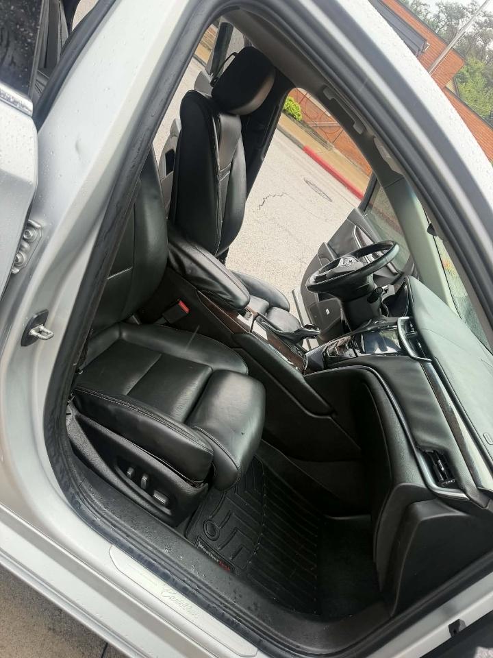 Cadillac XTS Luxury 2013