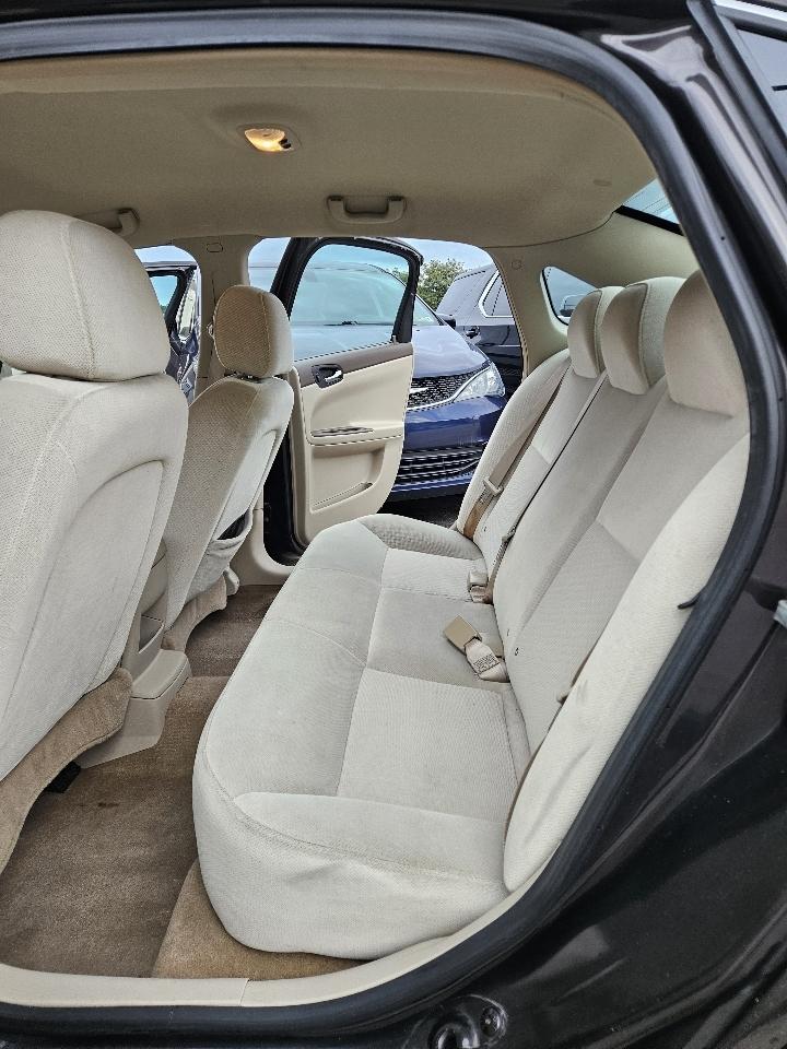 Chevrolet Impala LS 2008