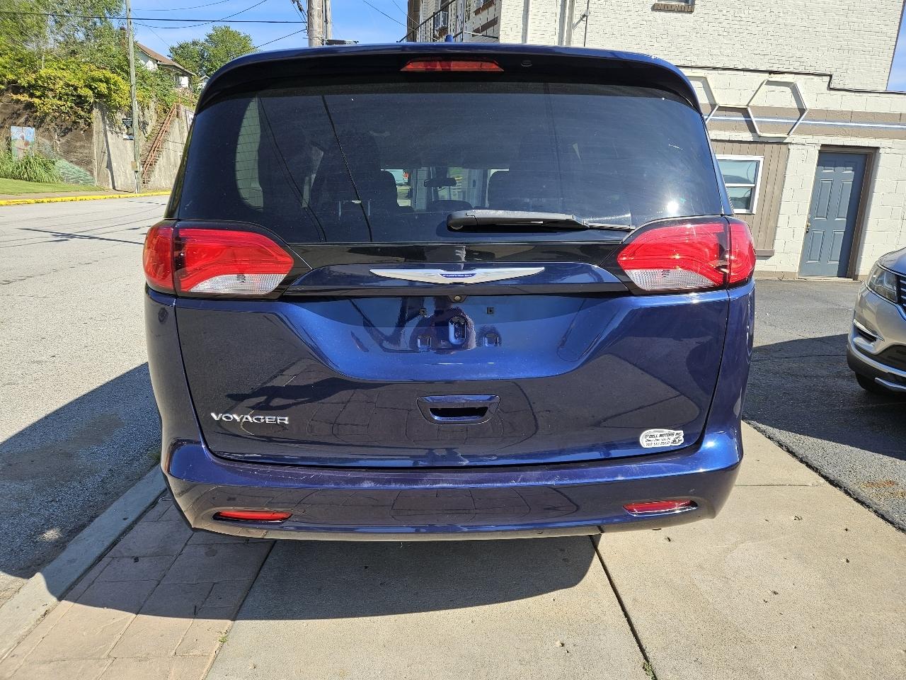 Chrysler Voyager LX 2020