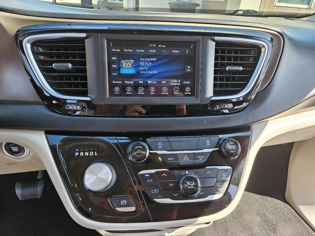 Chrysler Voyager LX 2020