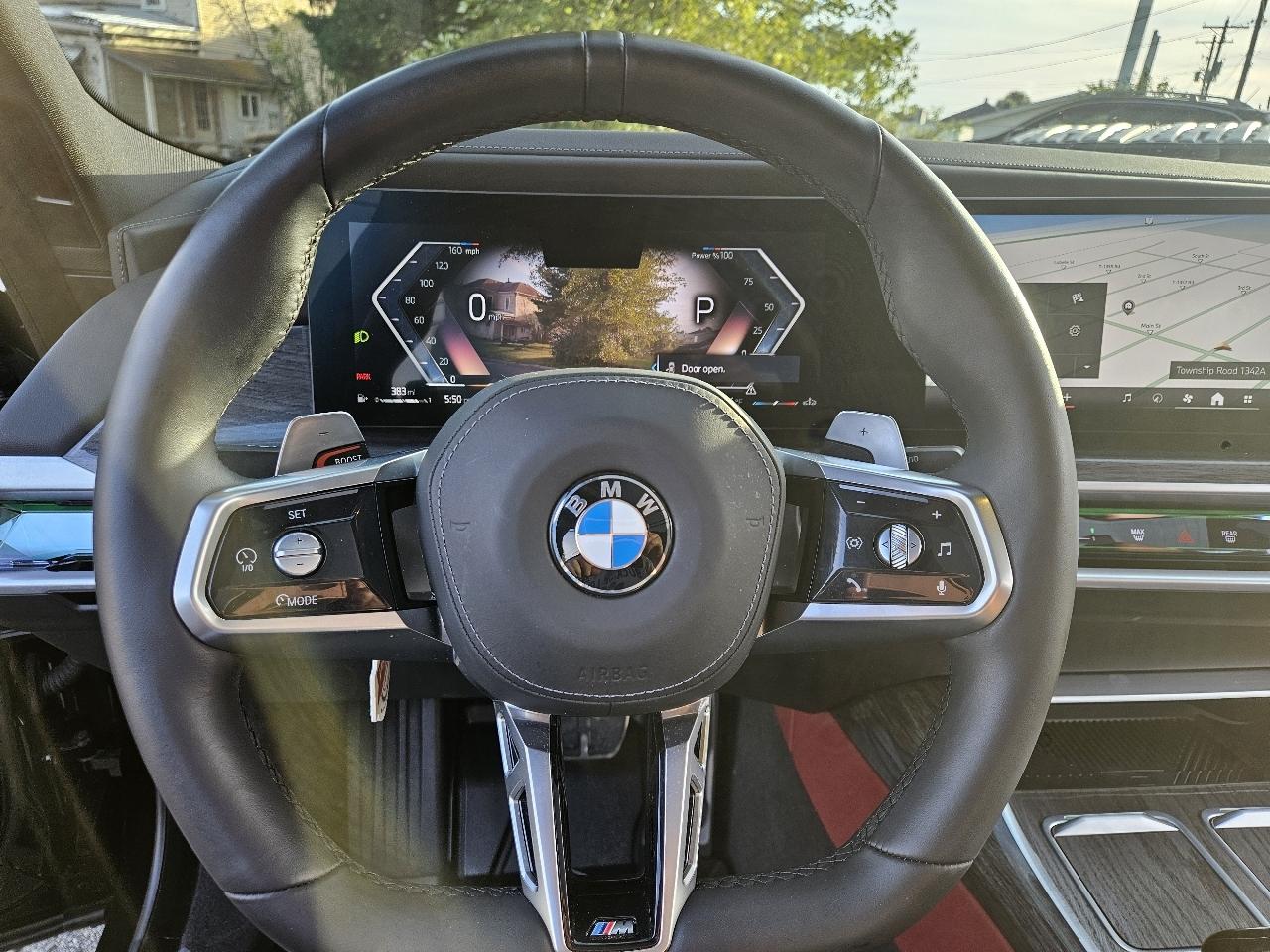BMW 7-Series 740i xDrive 2025
