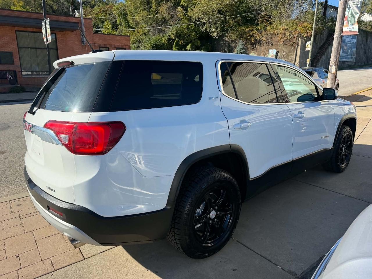GMC Acadia SLE-1 AWD 2018