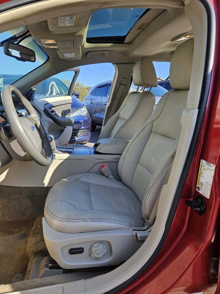 Ford Taurus SEL FWD 2011