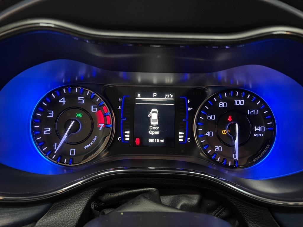 Chrysler 200 4dr Sdn S FWD 2016