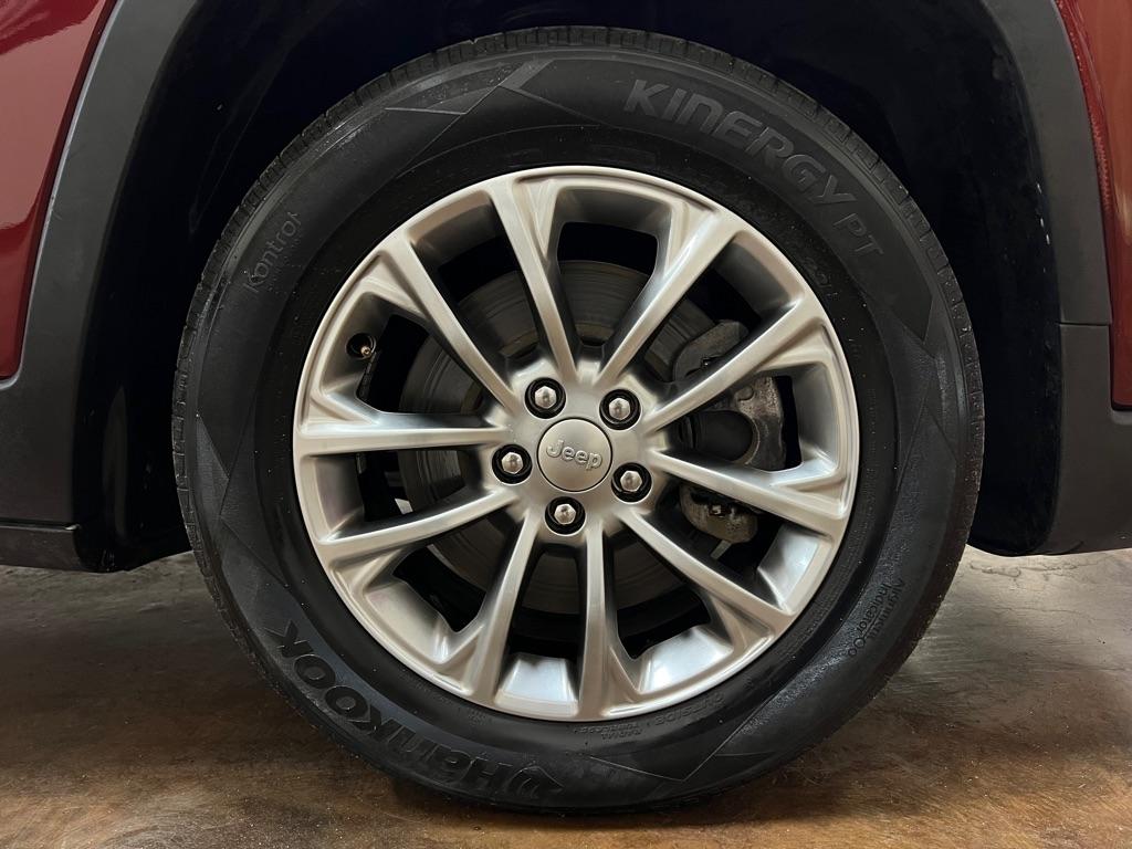 Jeep Cherokee Latitude Plus FWD 2019