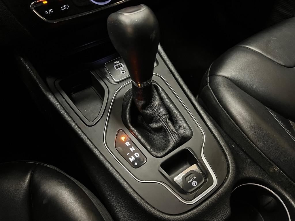 Jeep Cherokee Latitude Plus FWD 2019