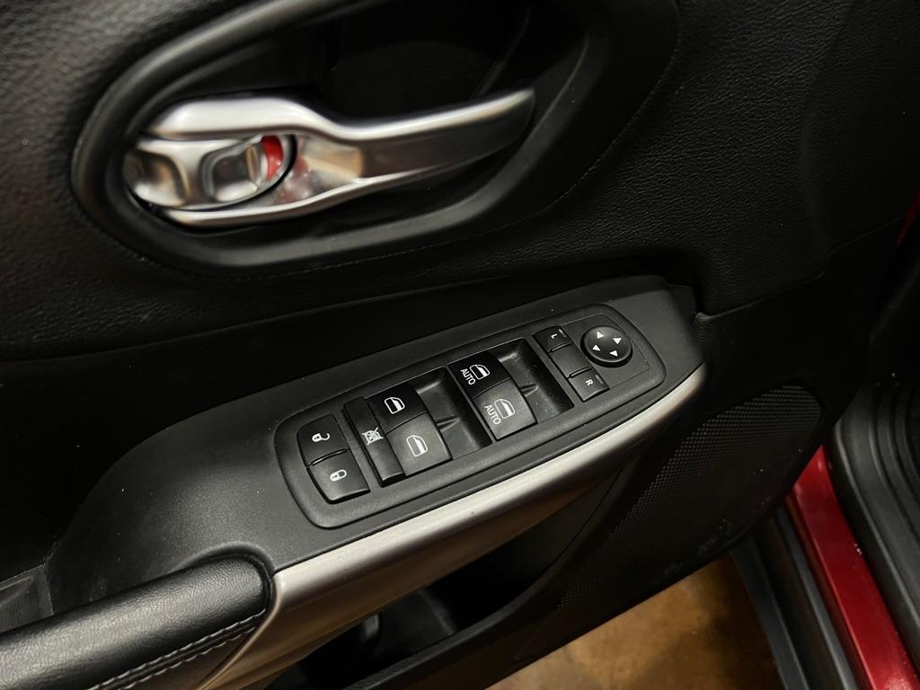 Jeep Cherokee Latitude Plus FWD 2019