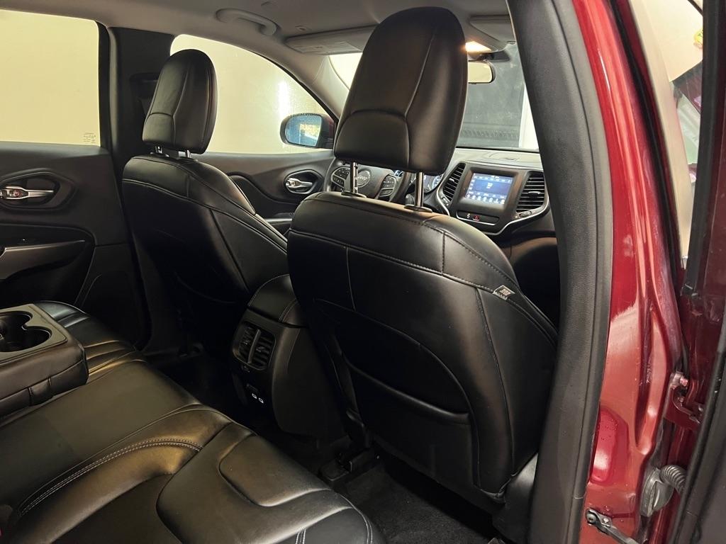 Jeep Cherokee Latitude Plus FWD 2019