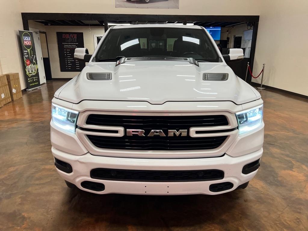 RAM 1500 Laramie 4x4 Crew Cab 5'7" Box 2020