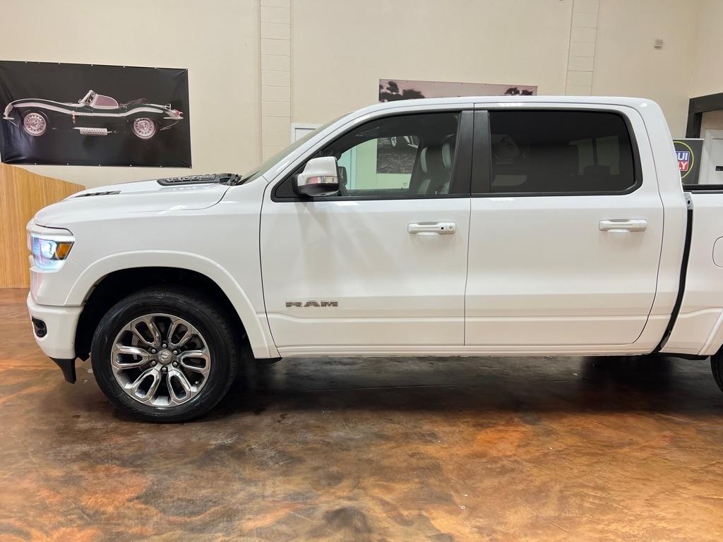RAM 1500 Laramie 4x4 Crew Cab 5'7" Box 2020