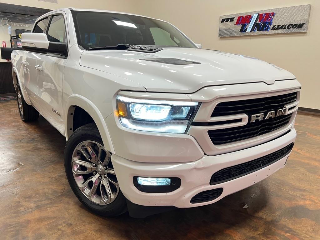 RAM 1500 Laramie 4x4 Crew Cab 5'7" Box 2020