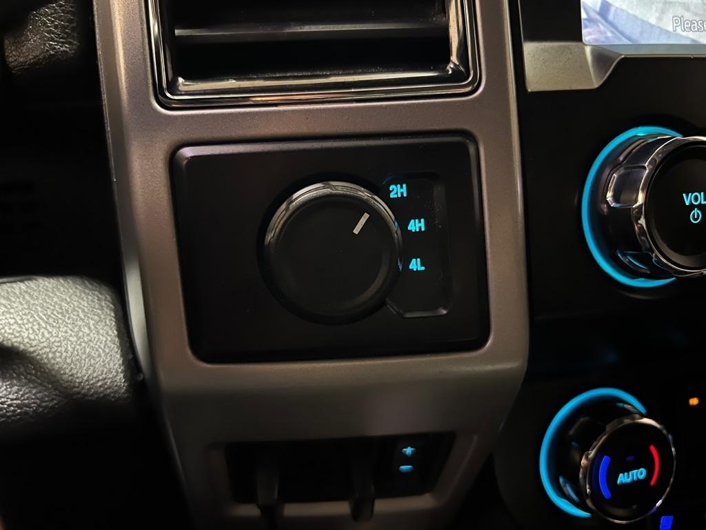 Ford Super Duty F-250 SRW King Ranch 4WD Crew Cab 8' Box 2021