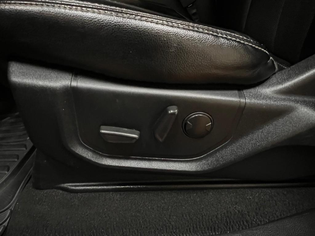 Ford Super Duty F-250 SRW King Ranch 4WD Crew Cab 8' Box 2021