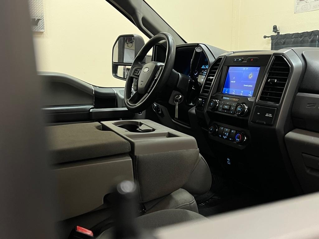 Ford Super Duty F-250 SRW King Ranch 4WD Crew Cab 8' Box 2021