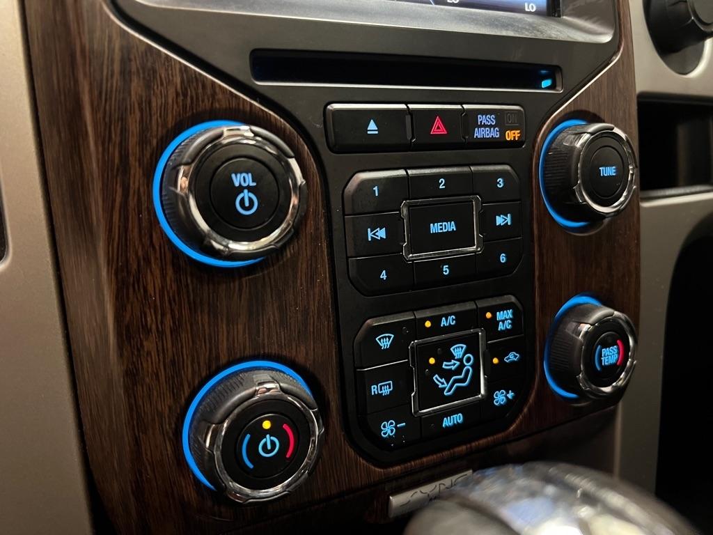 Ford F-150 4WD SuperCrew 145" King Ranch 2014