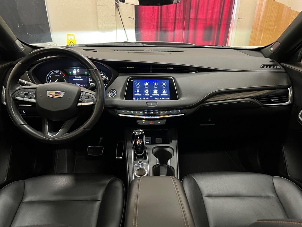 Cadillac XT4 AWD 4dr Sport 2023