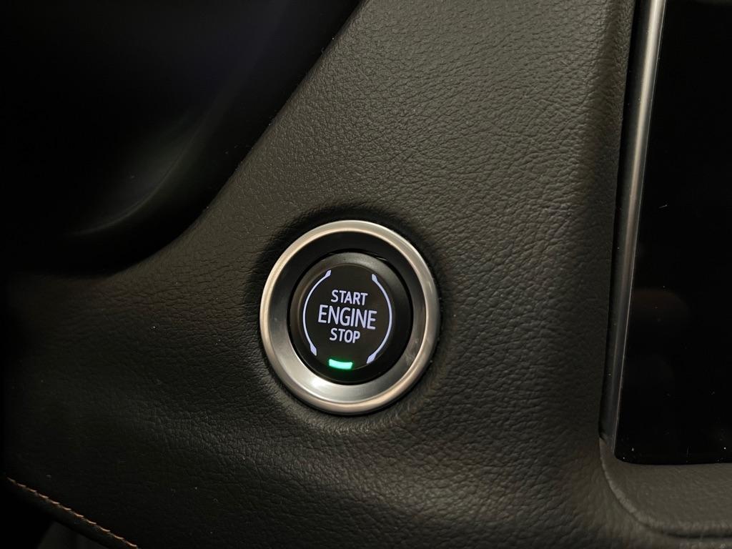 Cadillac XT4 AWD 4dr Sport 2023