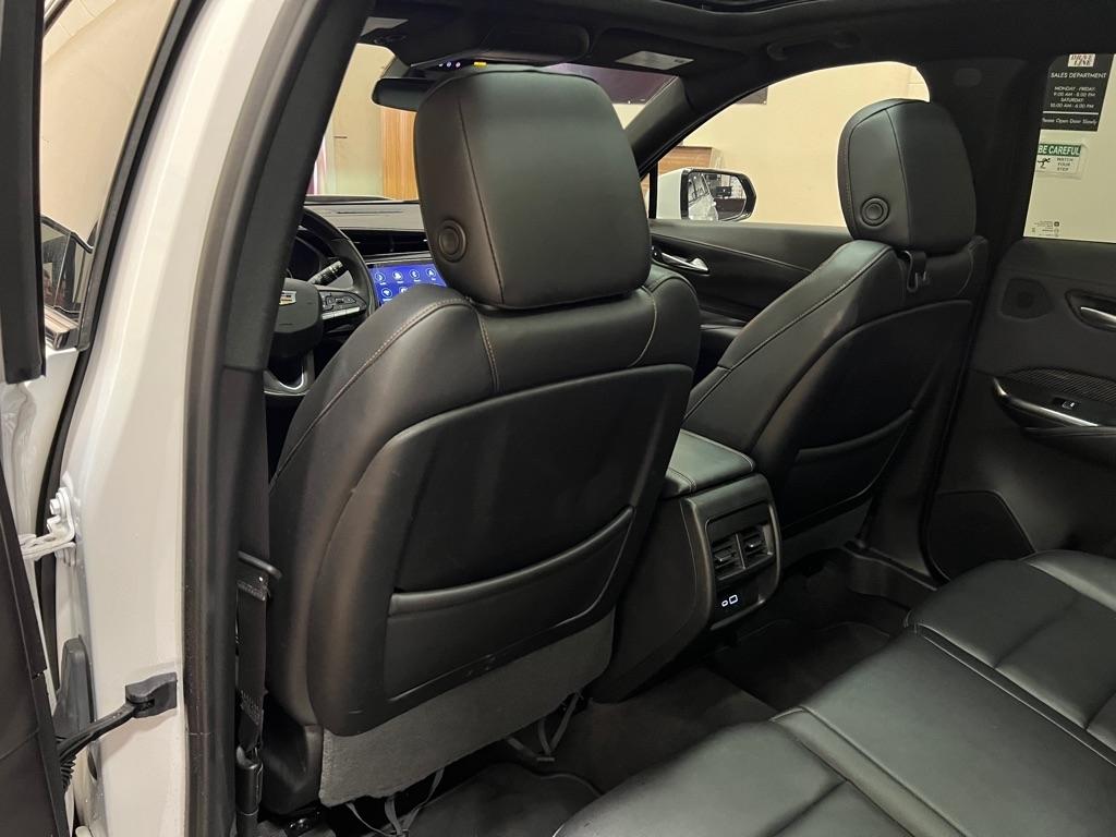 Cadillac XT4 AWD 4dr Sport 2023