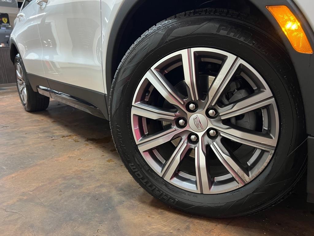 Cadillac XT4 AWD 4dr Sport 2023