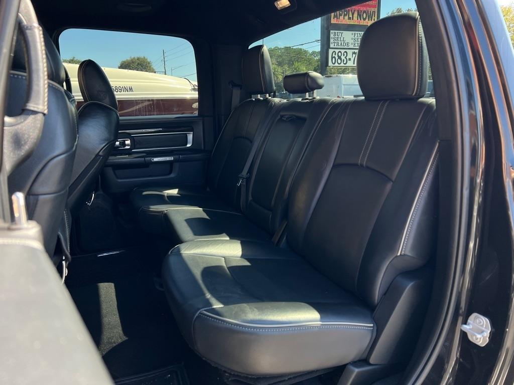 RAM 3500 Limited 4x4 Crew Cab 8' Box 2018