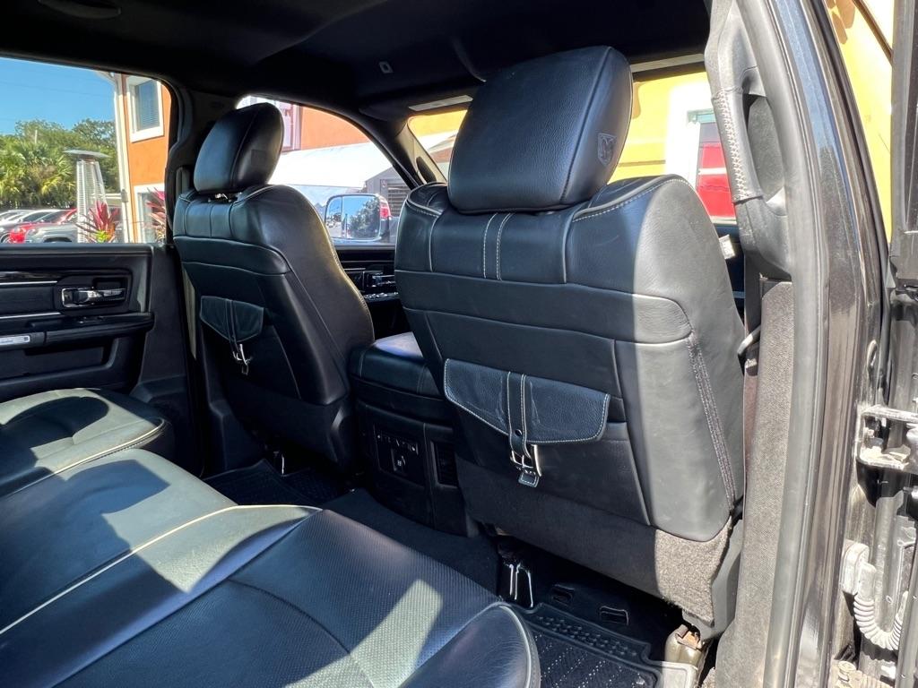 RAM 3500 Limited 4x4 Crew Cab 8' Box 2018