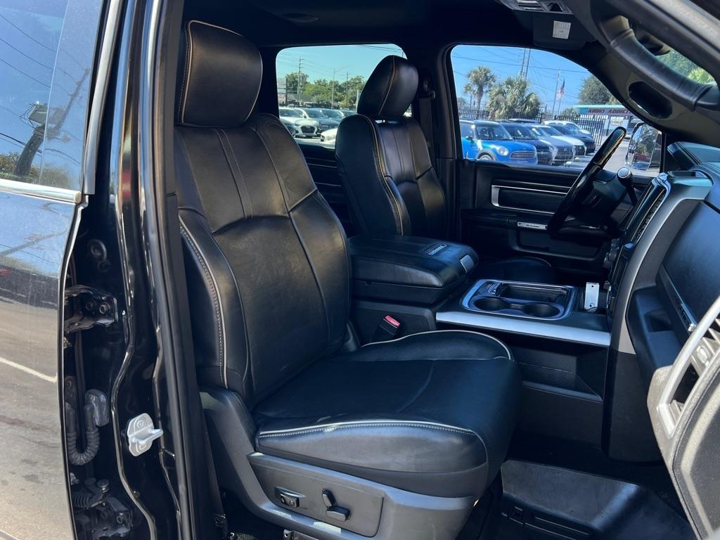 RAM 3500 Limited 4x4 Crew Cab 8' Box 2018