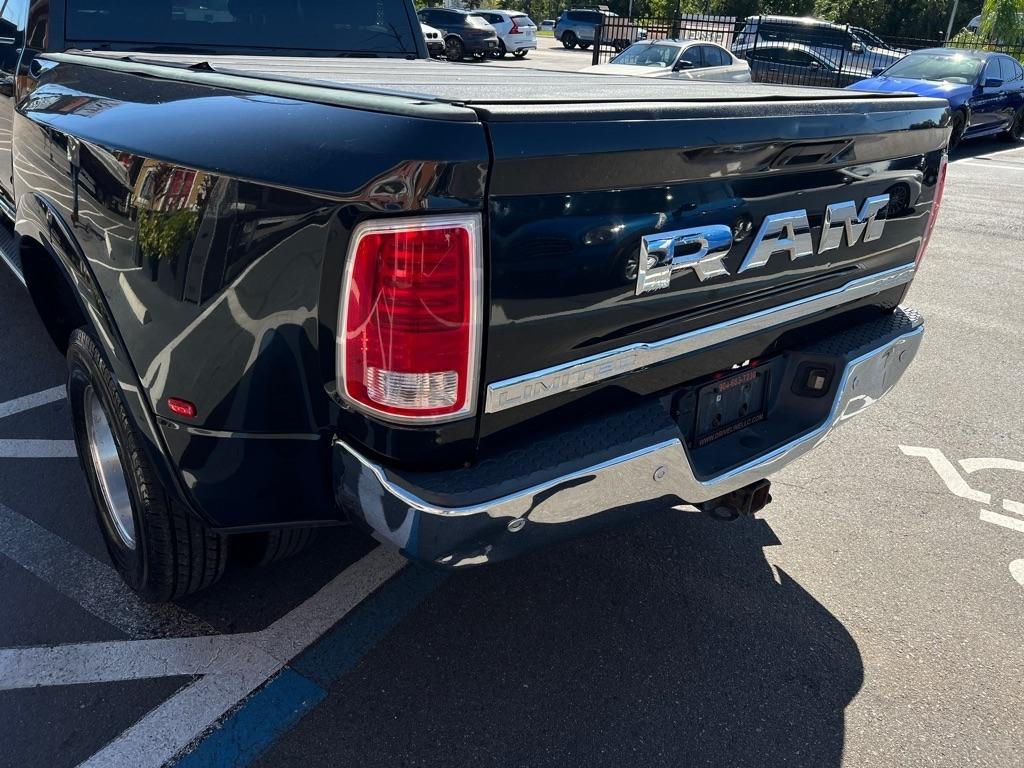 RAM 3500 Limited 4x4 Crew Cab 8' Box 2018