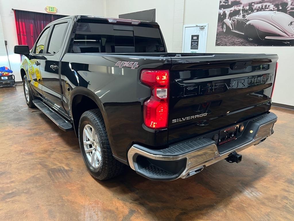 Chevrolet Silverado 1500 4WD Crew Cab 147" LT 2020