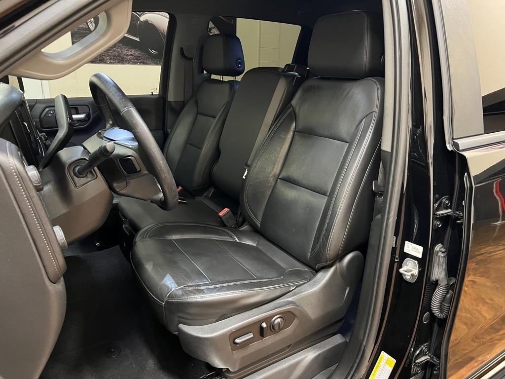 Chevrolet Silverado 1500 4WD Crew Cab 147" LT 2020