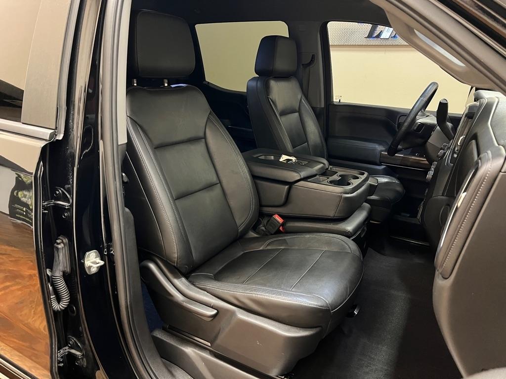 Chevrolet Silverado 1500 4WD Crew Cab 147" LT 2020