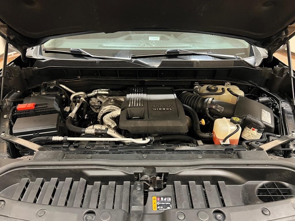 Chevrolet Silverado 1500 4WD Crew Cab 147" LT 2020